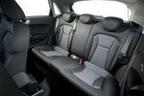 Салон Audi A1 Sportback (2012) фото